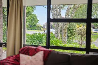 36/327 Hobsonville Road_3