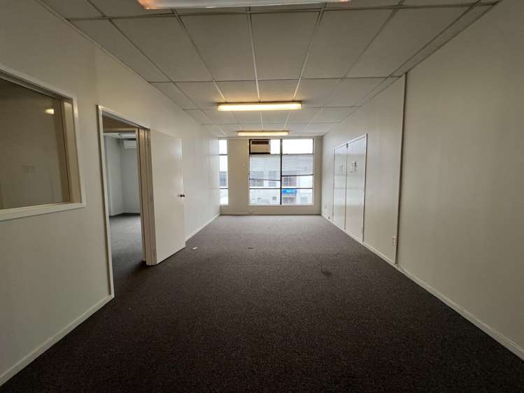 T/24 Allright Place Mt Wellington_5