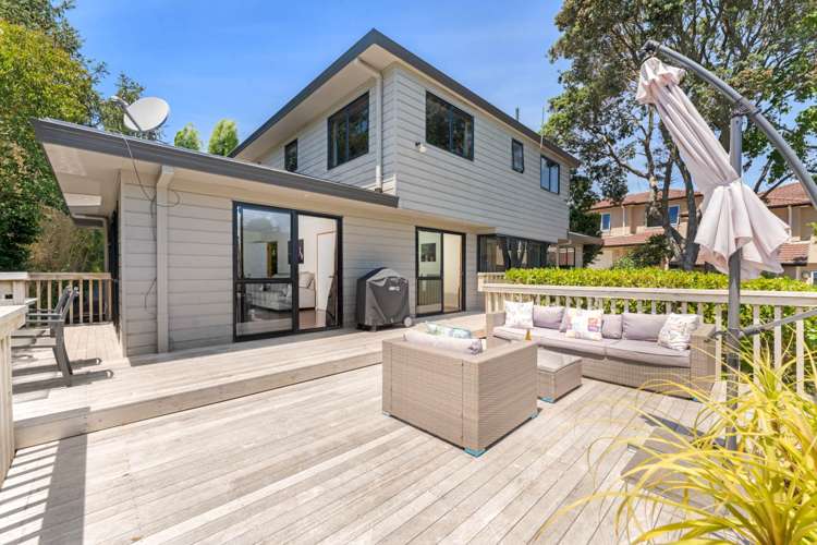 2/458 Beach Road Murrays Bay_2