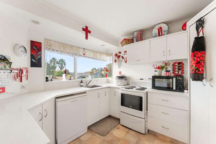 3 Te Koari Drive Brookfield_2