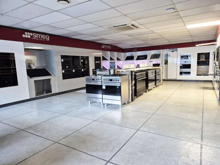 1 Glover Street Ngauranga_8