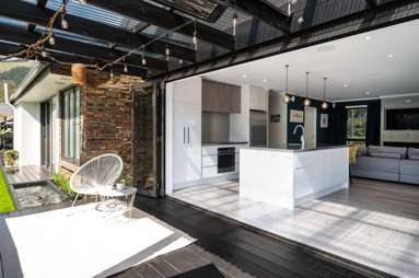 17 Village Lane_2
