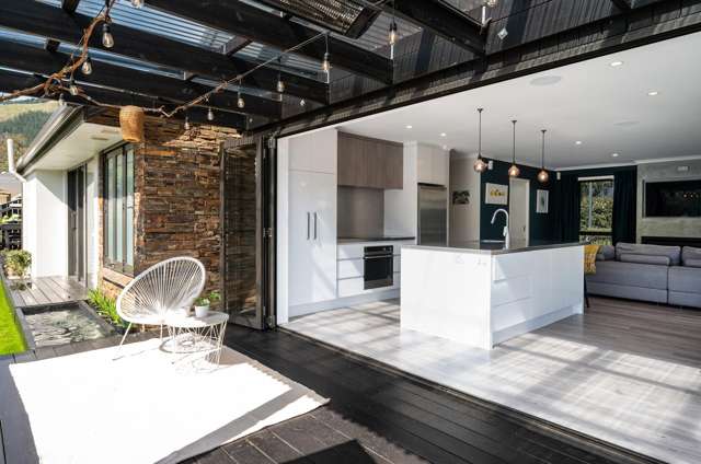 17 Village Lane Stoke_2