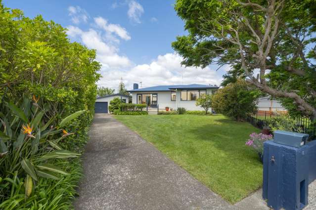 10 Seaforth Grove Greerton_3