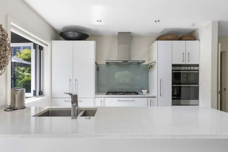 1/12 Sunset Street Hilltop_11