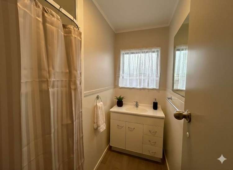 1/20 Dublin Street Pukekohe_5