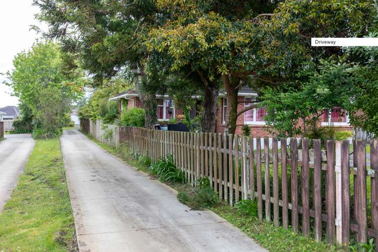 202 Te Atatu Road Te Atatu South_20