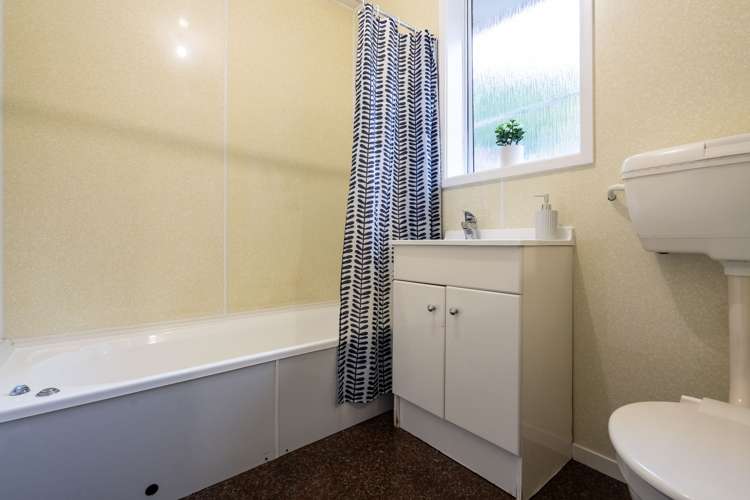 6 Turner Street Halfway Bush_13