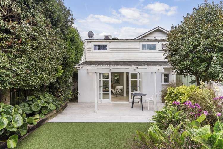 583A Mount Albert Road 1780_0