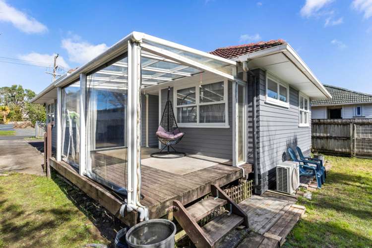 3a Robertson Road Ranui_13
