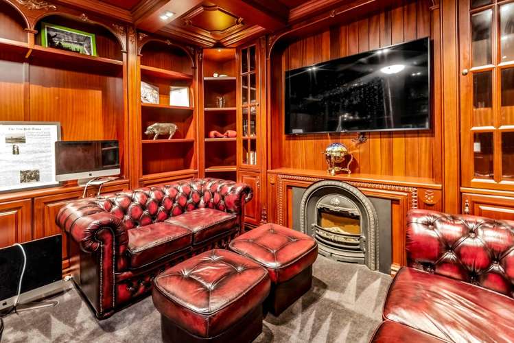 Unit E/101-111 Diana Drive Wairau Valley_10