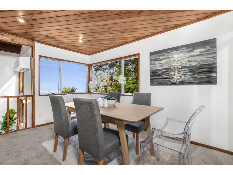 17 Scenic Drive Titirangi_9