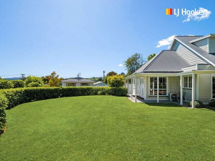 1 Jaffray Drive East Taieri_1