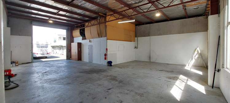 11 Holt Place Burnside_3