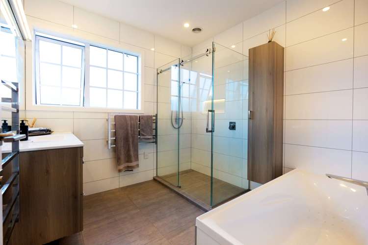 37 Shepherd Road Waipahihi_7