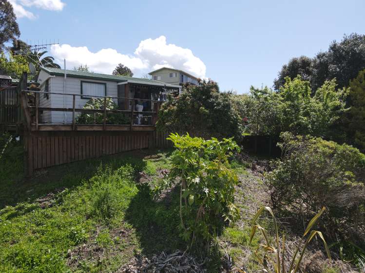 13 Whiteley Place Kawhia_12