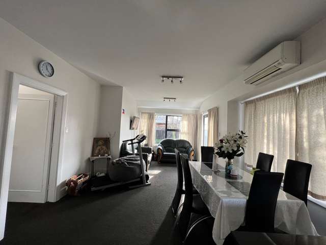 2/8 Bradshaw Terrace Riccarton_2