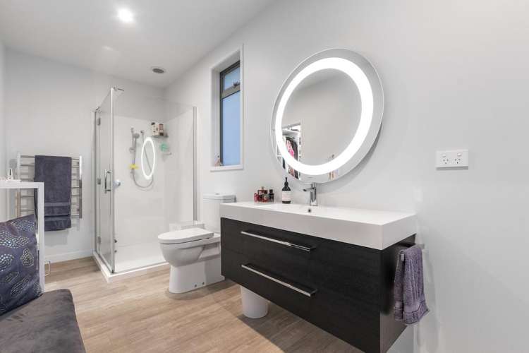 9 Damien Place Ohauiti_17