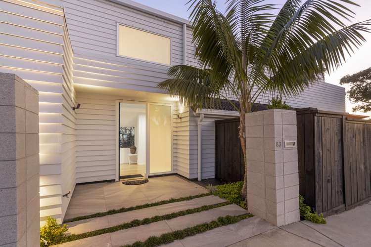 83 Ngataringa Road Devonport_23