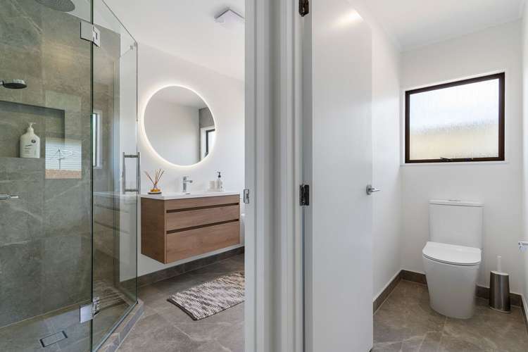 2/136 Barrack Road Mount Wellington_5