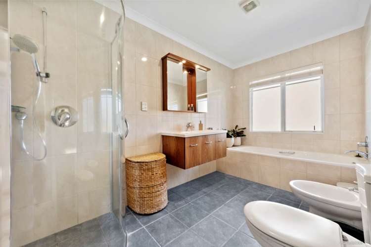 15 Matau Rise Te Atatu Peninsula_30