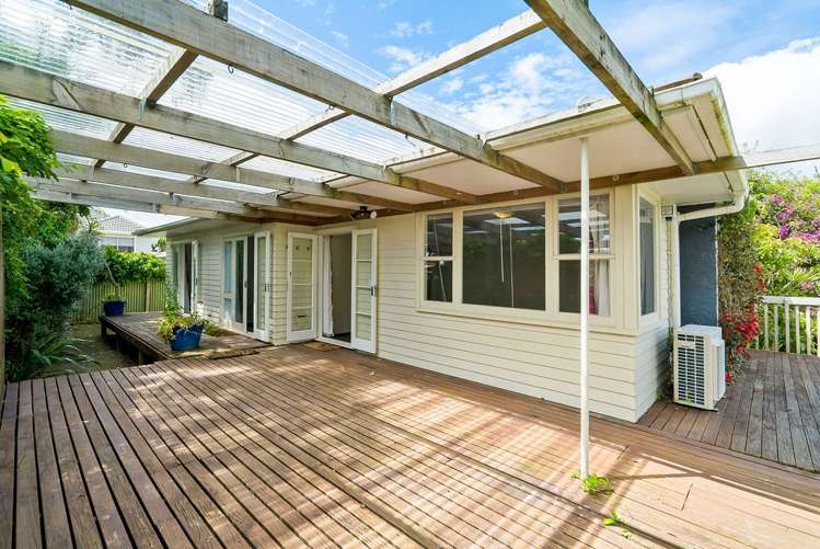 1/33 Nile Road Kelston_11