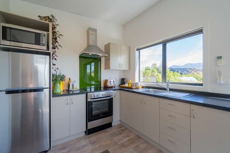 75 Burnby Drive Te Anau_16