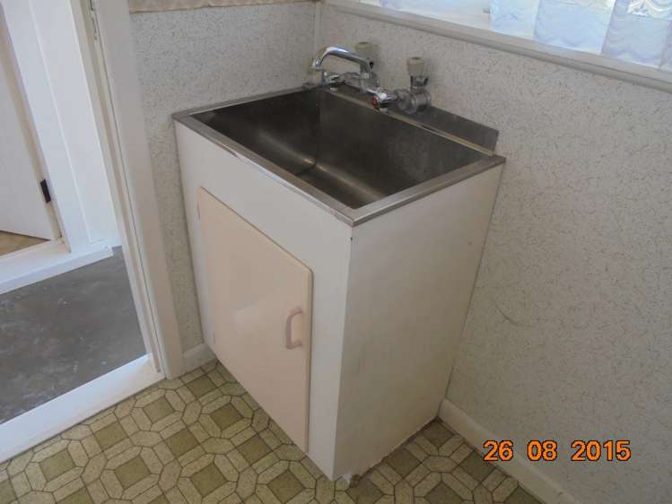 3 Cambridge Road Manurewa_11