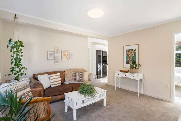 5/27 Piccadilly Place_0