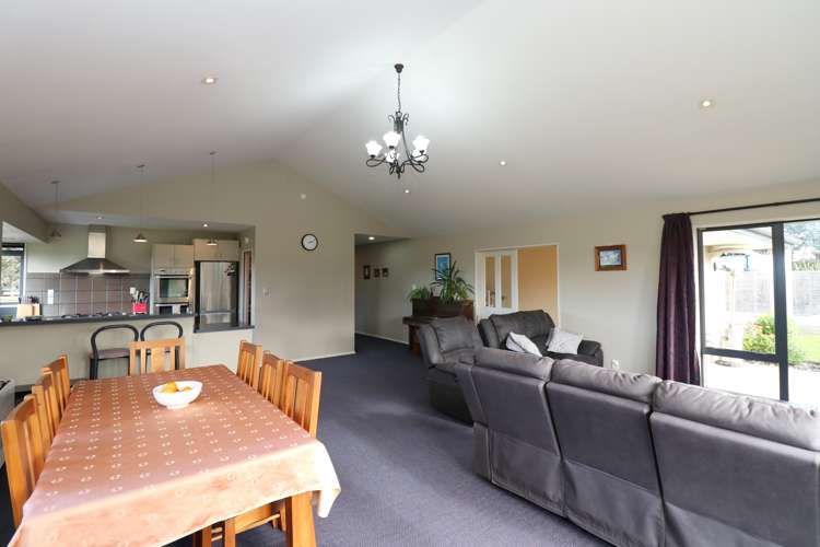 121 Mason Road Seaward Bush_5