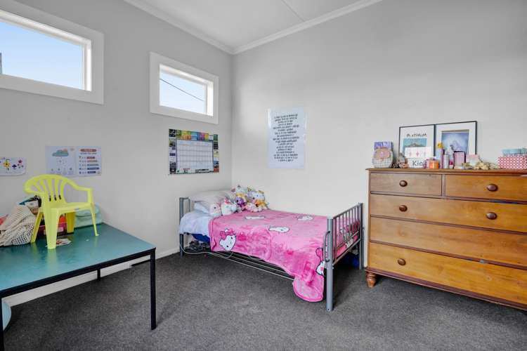 5 Disraeli Street Hawera_13