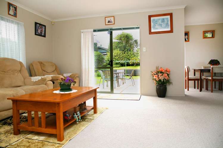 8 Matilda Place Manurewa_2