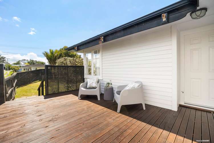 22 Strid Road Te Atatu South_9