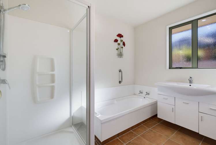 55D Taylor Pass Road Witherlea_13