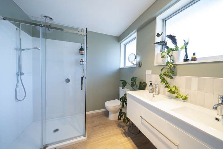 55 Strathfield Avenue Dallington_16