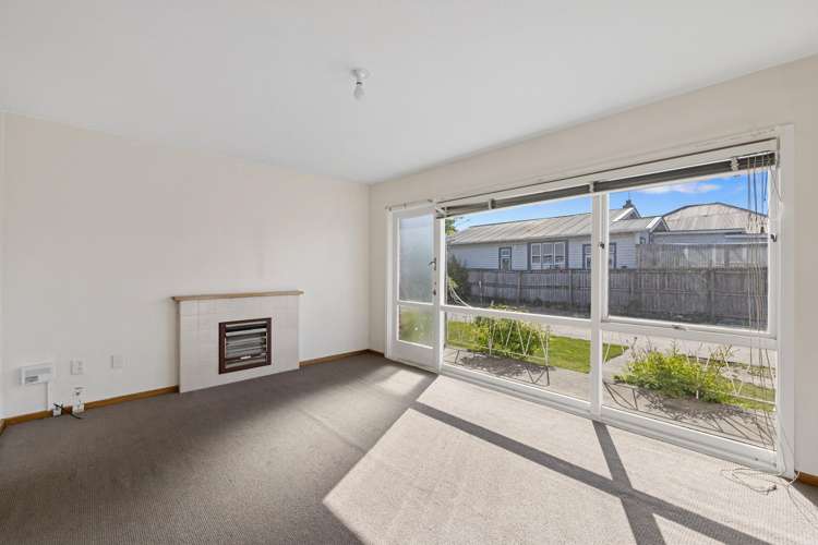 1-3/14 Whiteleigh Avenue Addington_11