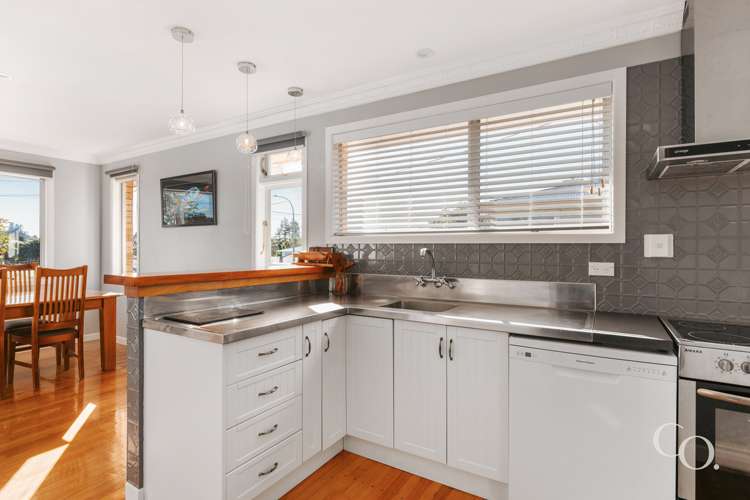 138 Sutherland Road Brookfield_5