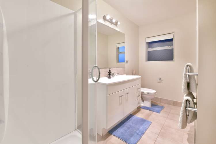 24 Hawaiian Parade Arkles Bay_16