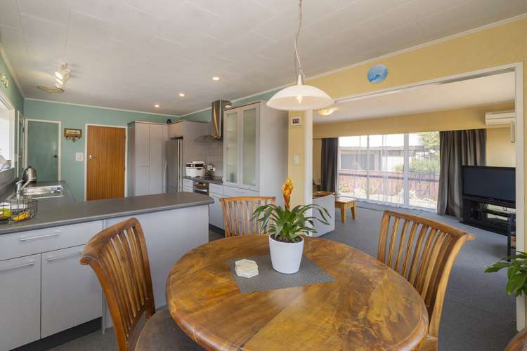 7 Cornwall Place Stoke_10