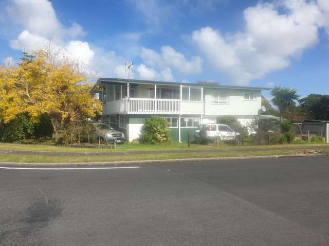 74 Racecourse Road Waiuku_1