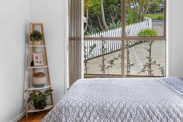 65 Margate Road Blockhouse Bay_13