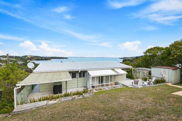 13 Marama Avenue Surfdale_8