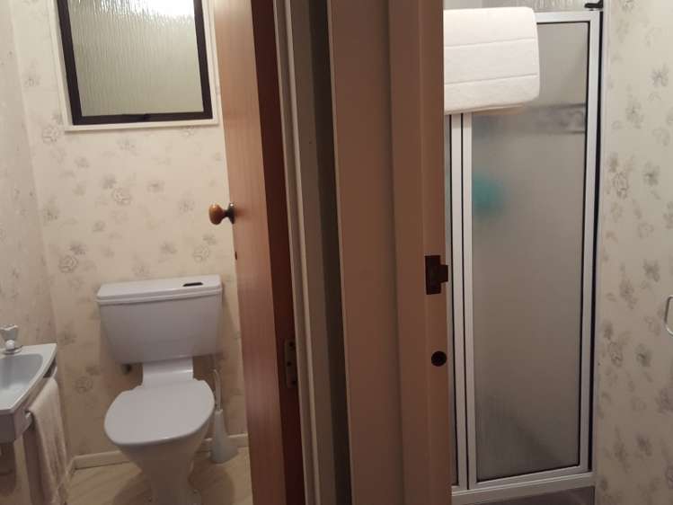 113 Broadway Carterton_14