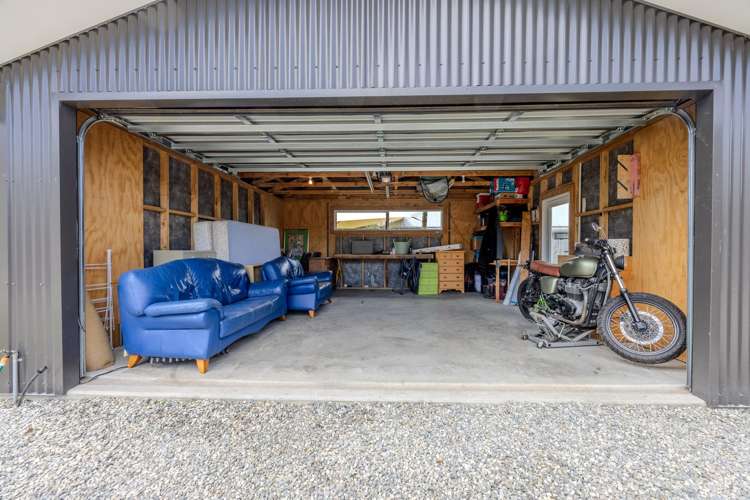 34 Quinnat Street Albert Town_20