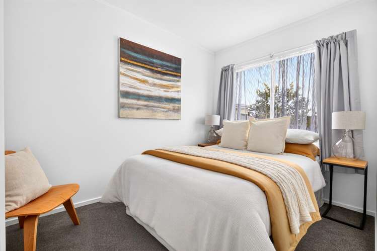 14 Hikurangi Street Te Atatu Peninsula_10