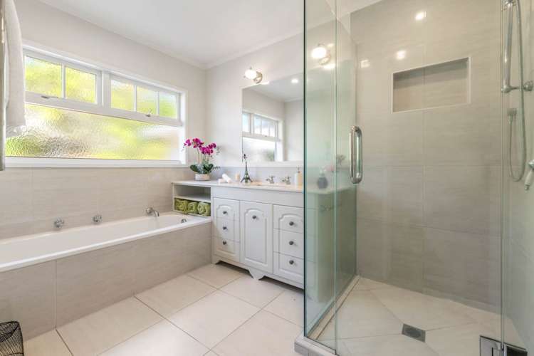 12 Holly Way Sunnyhills_16