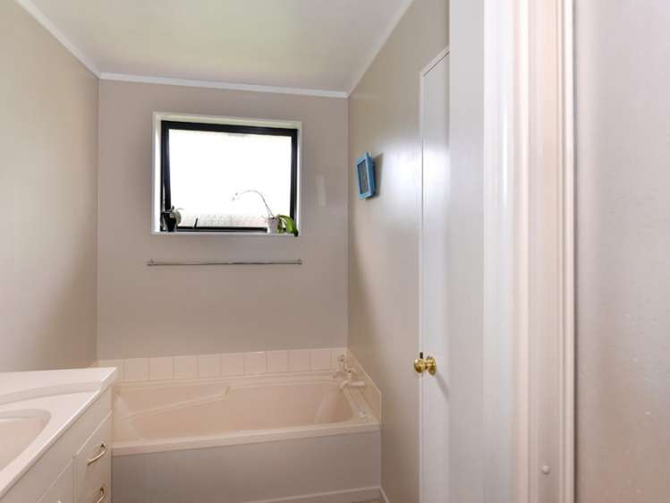 400 Suffolk Road Stoke_12