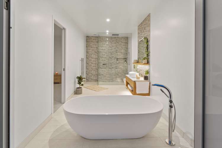 6 Shirtcliff Lane Redwood Valley_17