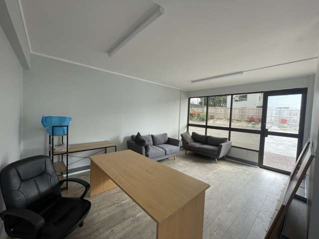 Unit C/12 Ashfield Road Wairau Valley_3