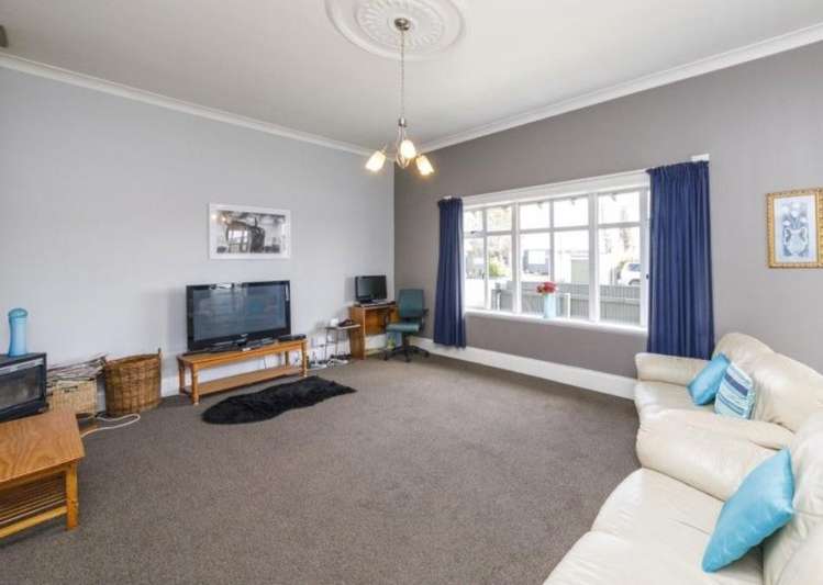 1 Ngaio Street West End_3